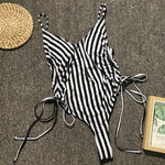 Simplee High cut one piece swimsuit female Monokini string swimwear women bathing suit Sexy thong bodysuit bikini push up swim